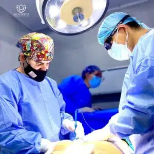 Dr SV nuevo pro Best plastic surgery lima peru