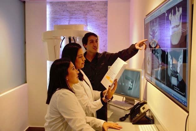 endodoncia lima peru